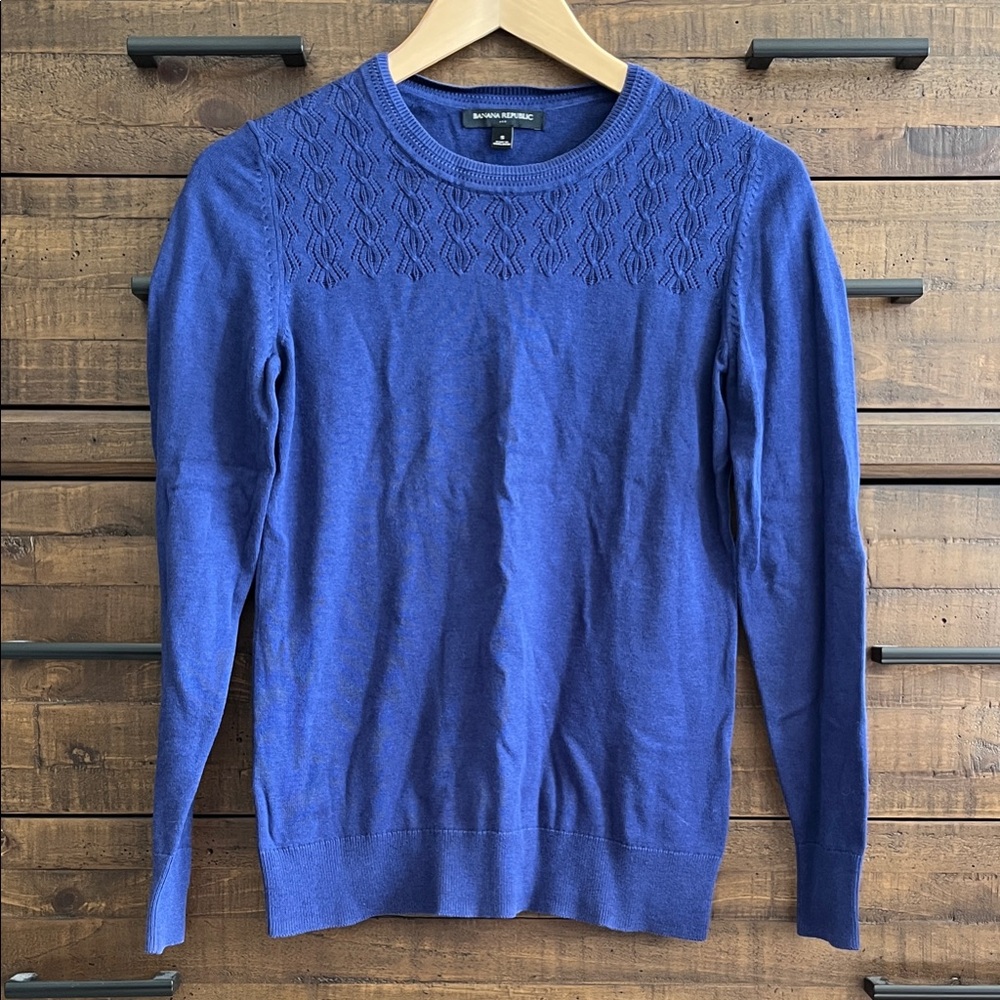 ❄️ Banana Republic Royal Blue Sweater